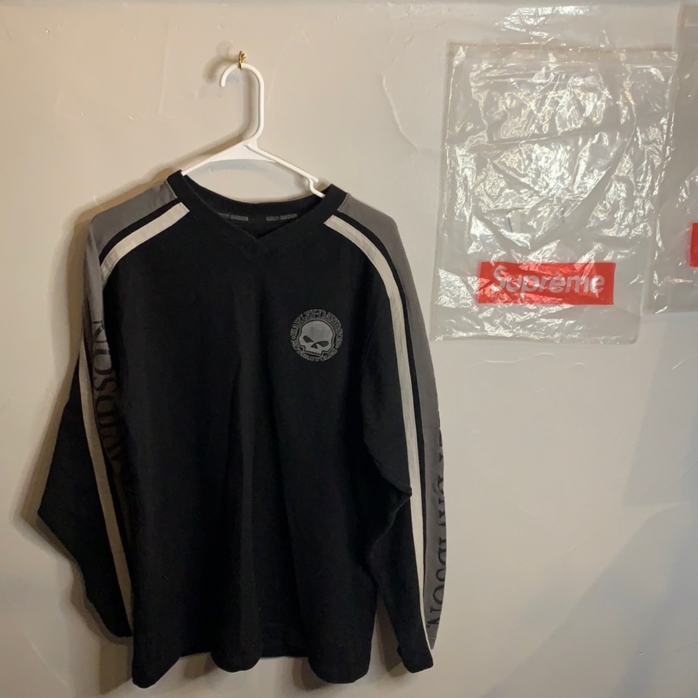 Harley Davidson Long sleeve VNeck Sweater